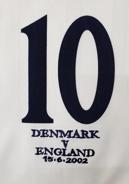 イングランド代表（H）日韓2002W杯 N&N + 刺繍MTD ＆ 刺繍大会ロゴ