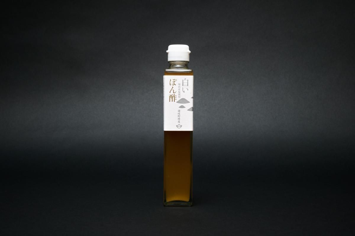 ぶっかけつゆ、ドレッシング、塩ぽん酢の3種類がセットになった「讃岐