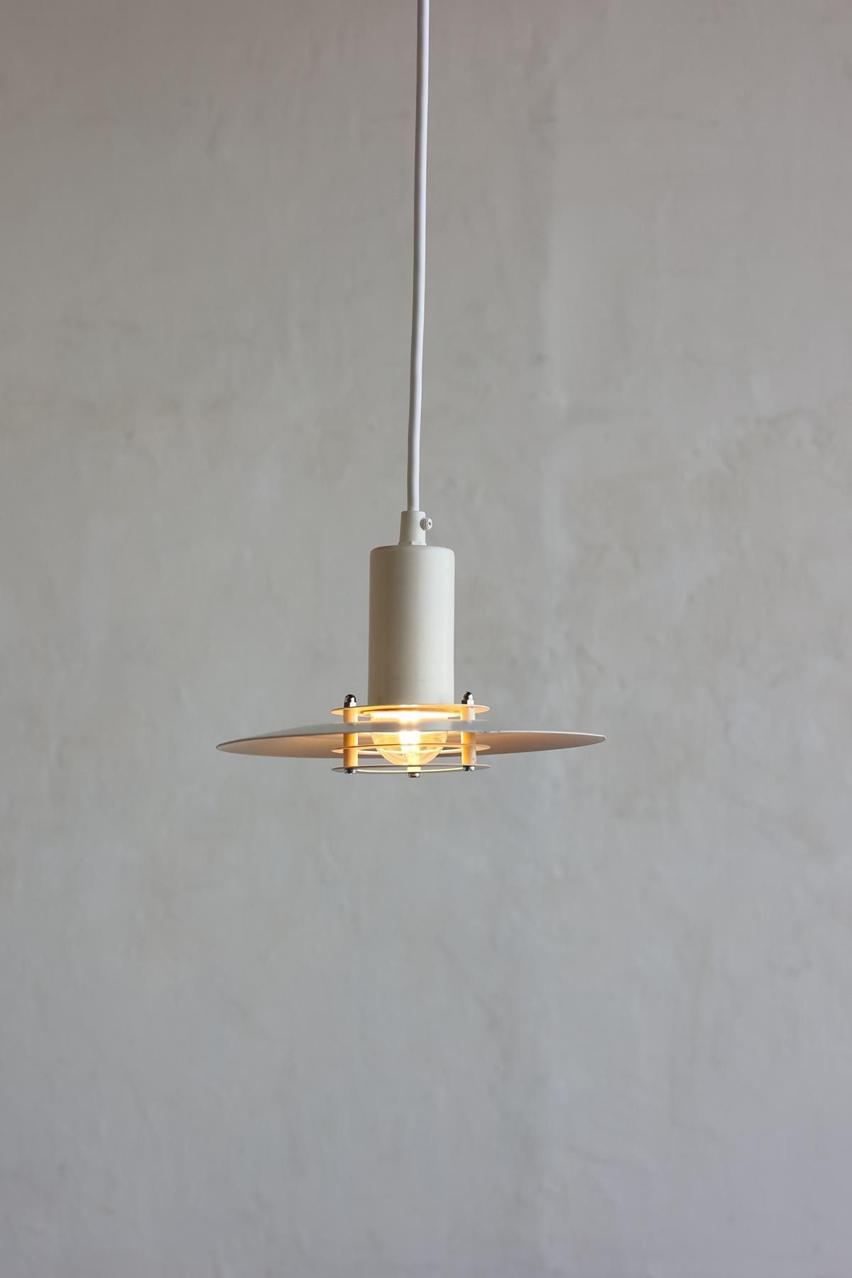 Type 4020” pendant lamp / LYFA[LY] - Antiques & Repair eel