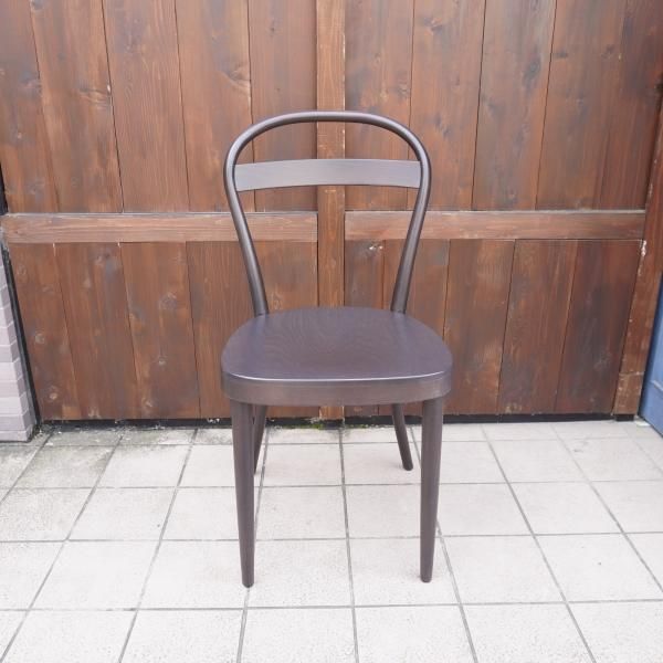 無印良品(MUJI)×ドイツTHONET(ト―ネット)のNo.14ブナ材曲げ木チェア