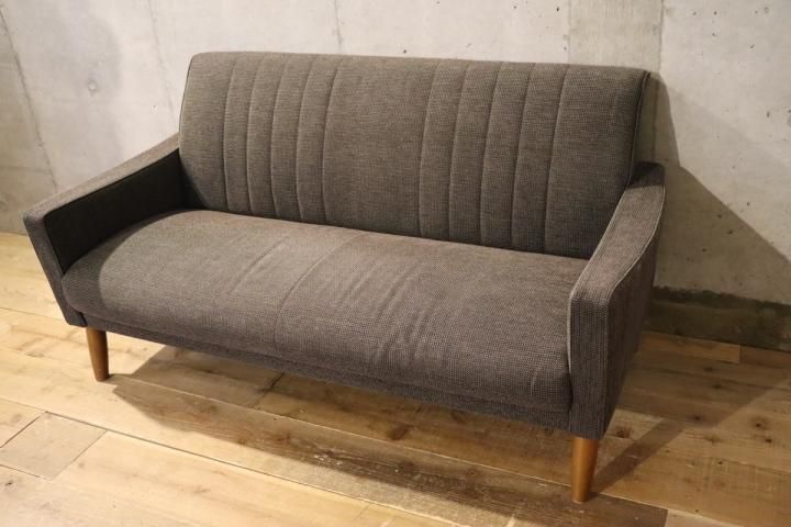 unico(ウニコ)がkarimoku(カリモク家具)とコラボしたヴィンテージ