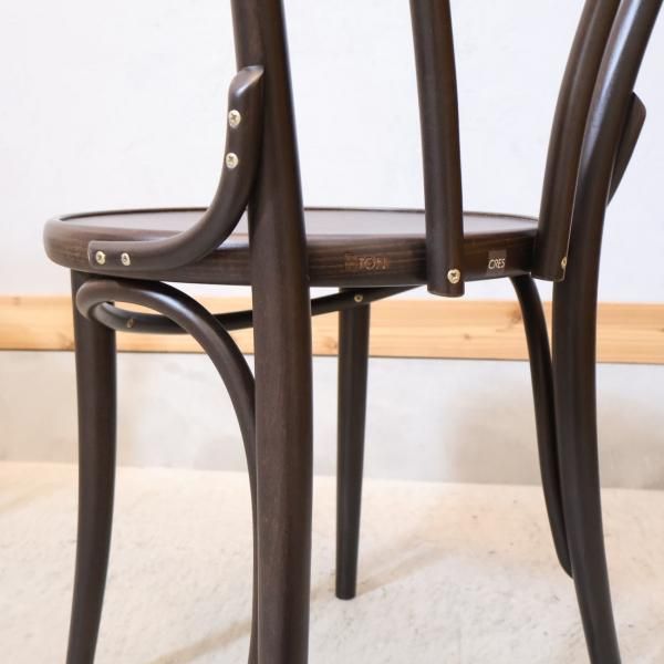 チェコの曲木家具で有名なTON(トン)CRES(クレス)ベントウッド