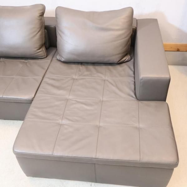 北欧デンマークのBoConcept(ボーコンセプト)のMezzo(メッツォ)の本革