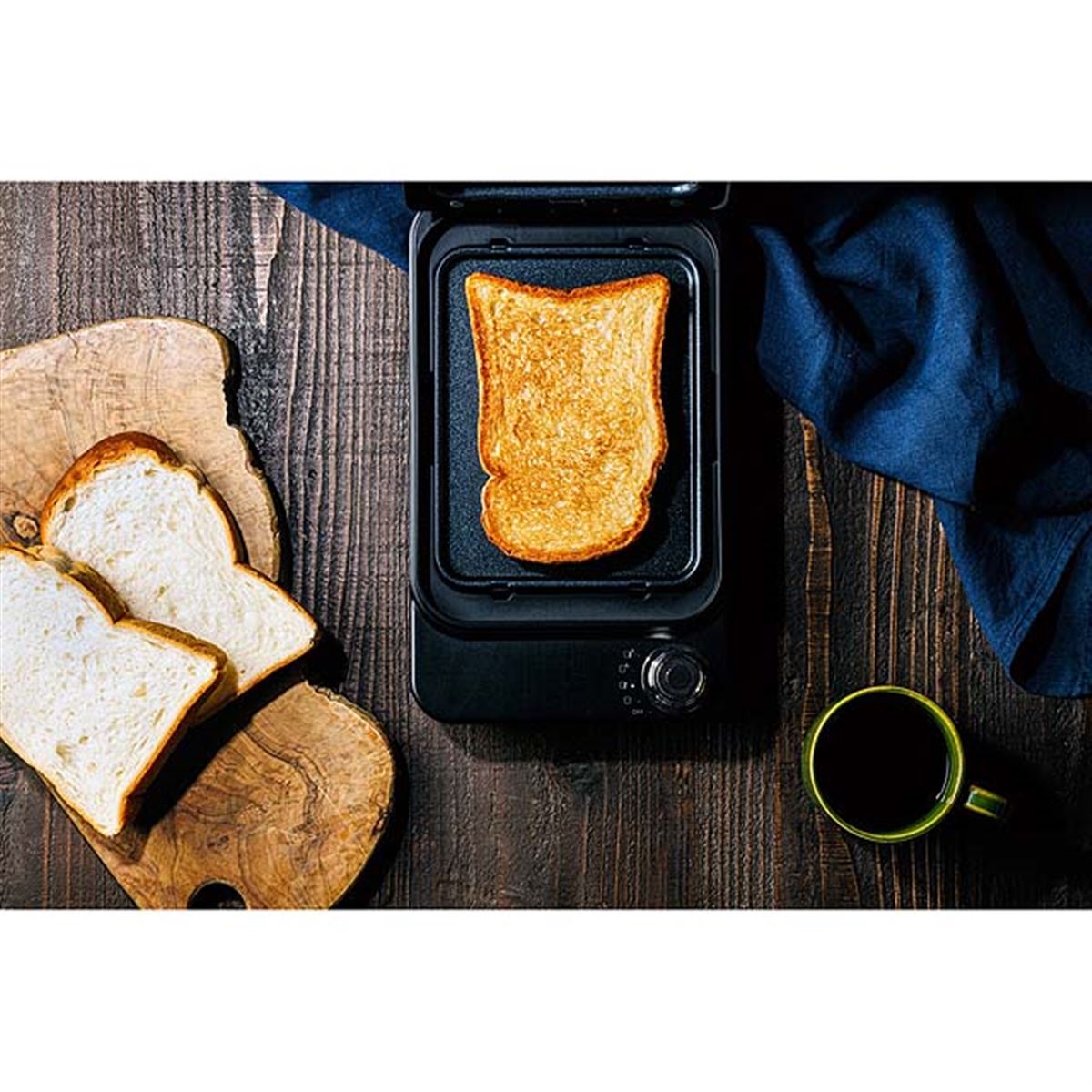 abien、両面グリル型一枚焼きトースター「abien BREAD GRILL」 - 価格.com