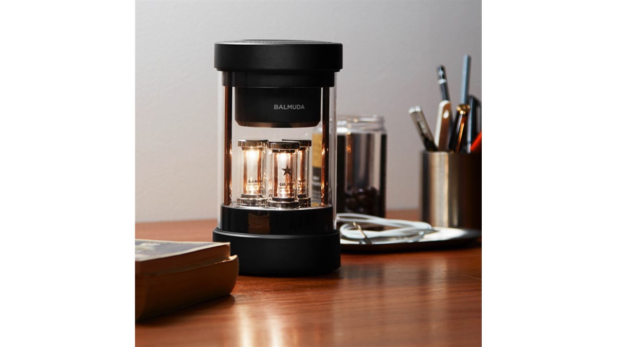 音楽に合わせて輝く”ワイヤレススピーカー「BALMUDA The Speaker」6/26