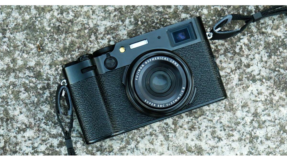 世界中で話題沸騰！ 富士フイルム「X100VI」が爆発的な人気を集めて
