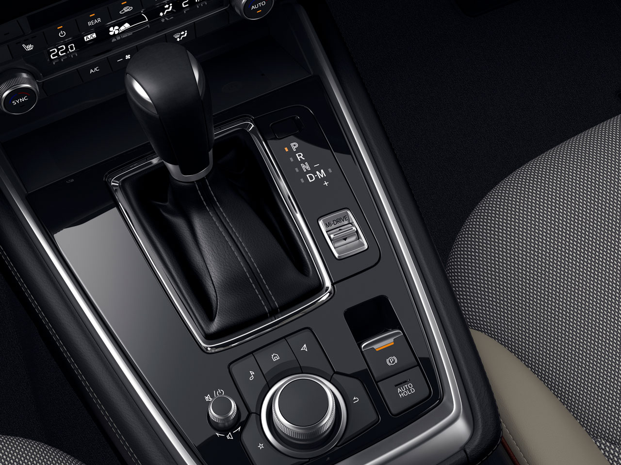 マツダ CX-8 2017年モデル XD 100周年特別記念車の価格・性能・装備