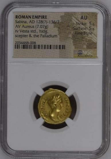 ローマ帝国 AD128-136/7 ローマ皇后サビナ アウレウス 金貨 NGC AU 5/5