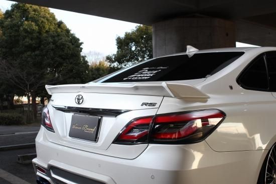 220系クラウン RS リアウィング トランクスポイラー 【エグゼクティブ