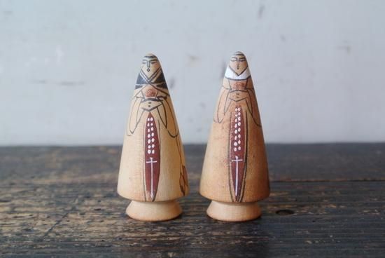 根本土龍 修道女こけし