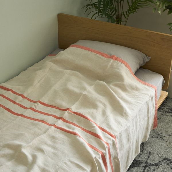 LAPUAN KANKURIT/USVA リネンブランケット 150x260cm -暑い時期