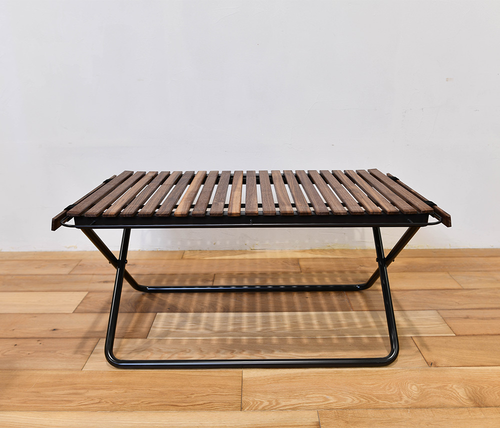 INOUT （イナウト） / Turtle Table walnut