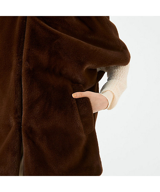 スムースファー フーディーポンチョ | maison TOMORROWLAND/メゾン