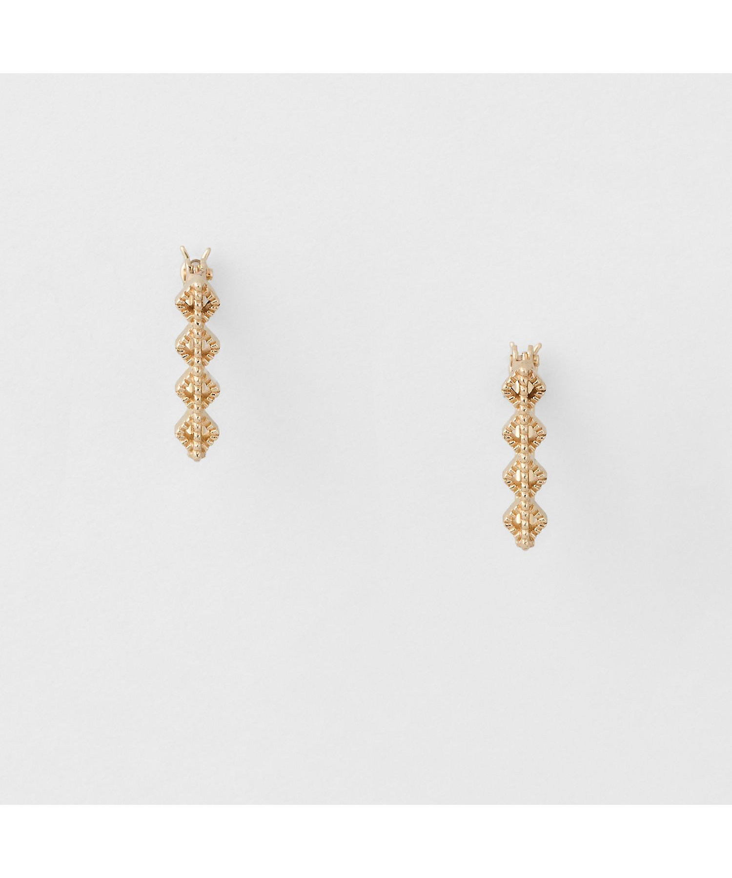 BPF01_1_10232112122_0301?$VS_1500$