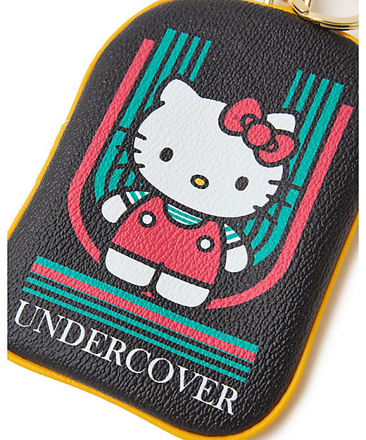 HELLO KITTY ／ キーチャーム付転写ポーチ UC2E8K01