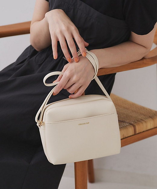 長さ調節可能】ラウンドスクエアマチ付きミニショルダーバッグ