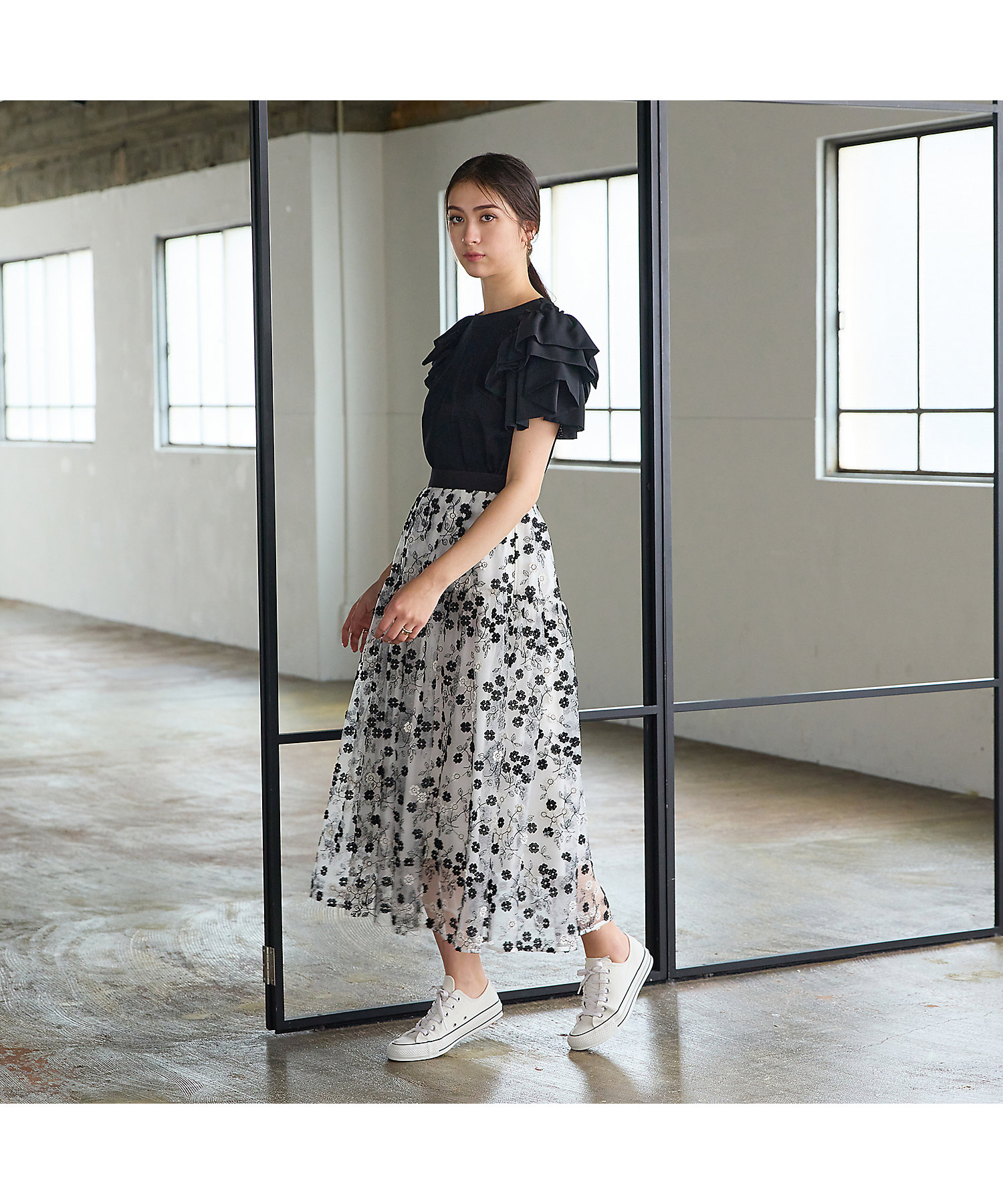 フラワー刺繍フレアスカート（83043401） | Rose Tiara (Women