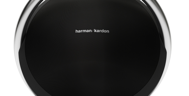 The Harman Kardon® Onyx™ Wireless Speaker System Delivers
