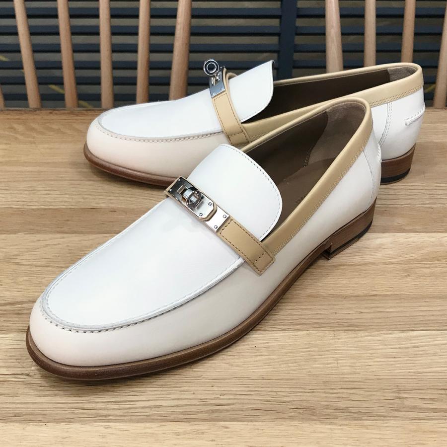 HERMES フリンジ付きホワイトモカシン モカシン 《ロワイヤル