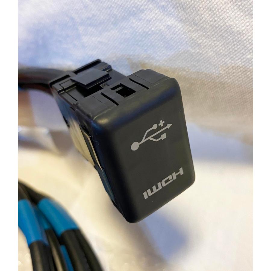 トヨタ（TOYOTA） 純正品 USB HDMI 入力端子 純正品番 086B0-00010