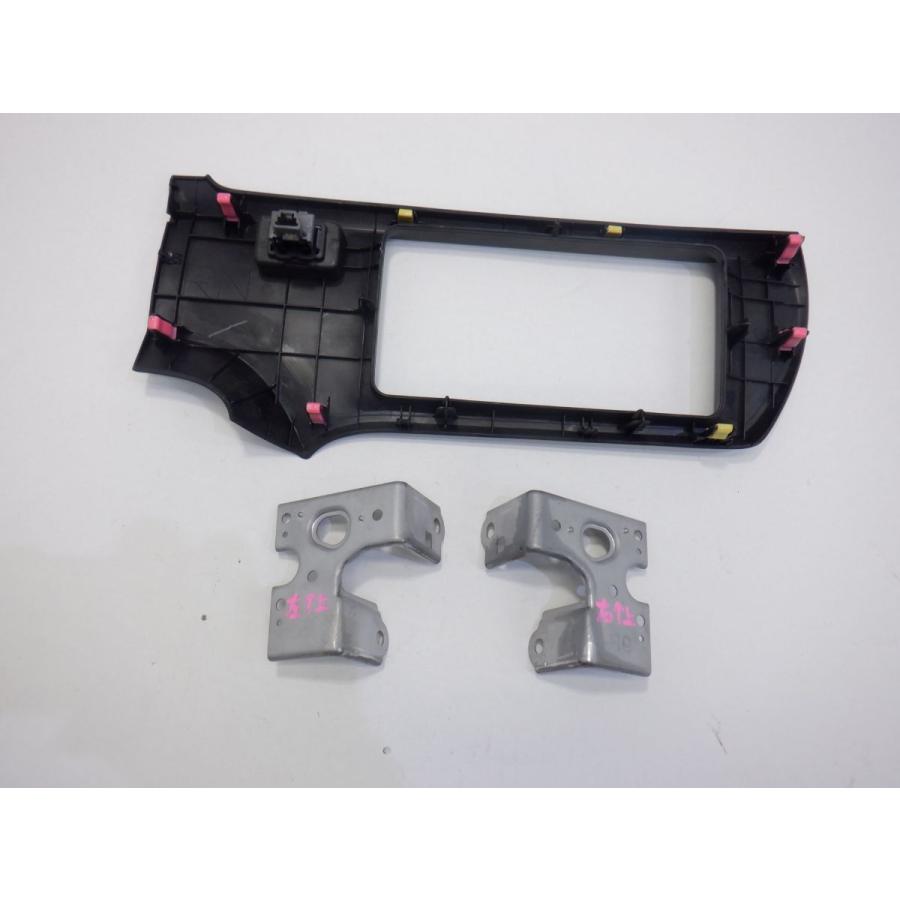 ☆(223079)平成24年 アクア NHP10 オーディオパネル 55405-52A10-C0