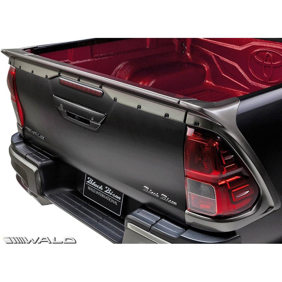 ハイラックス 【M's】 トヨタ 後期 GUN125 (R2.8-) WALD BLACK BISON