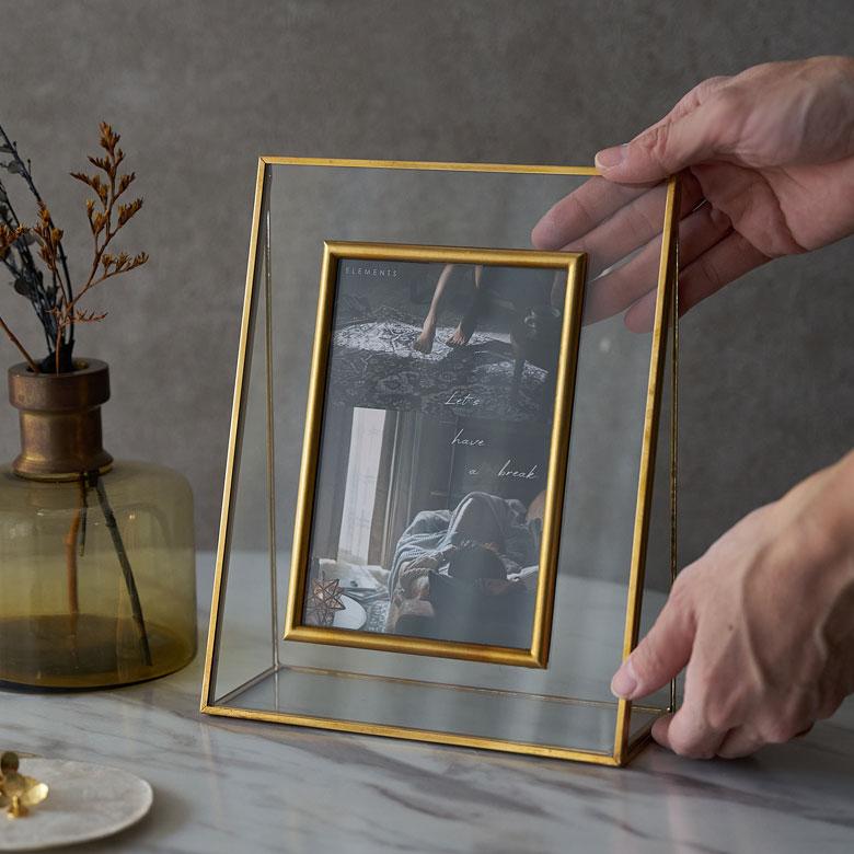 ELEMENTS ガラスと真鍮でできたフォトフレーム 写真立て おしゃれ