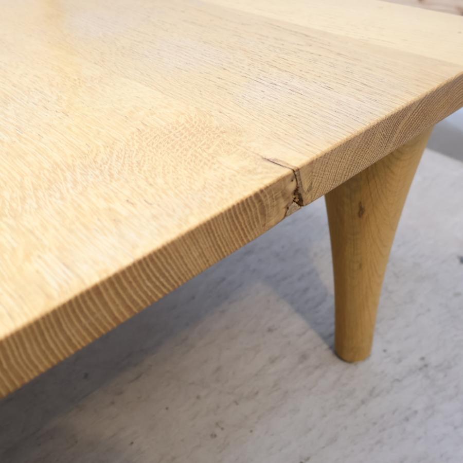 飛騨産業 キツツキ HIDA 森のことば オーク無垢材 節入り 正方形