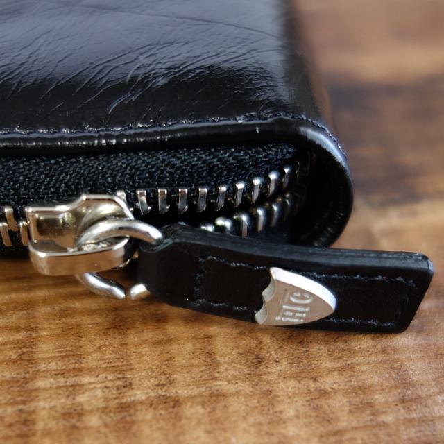 ハリウッドトレーディングカンパニー HTC ラウンドファスナー長財布