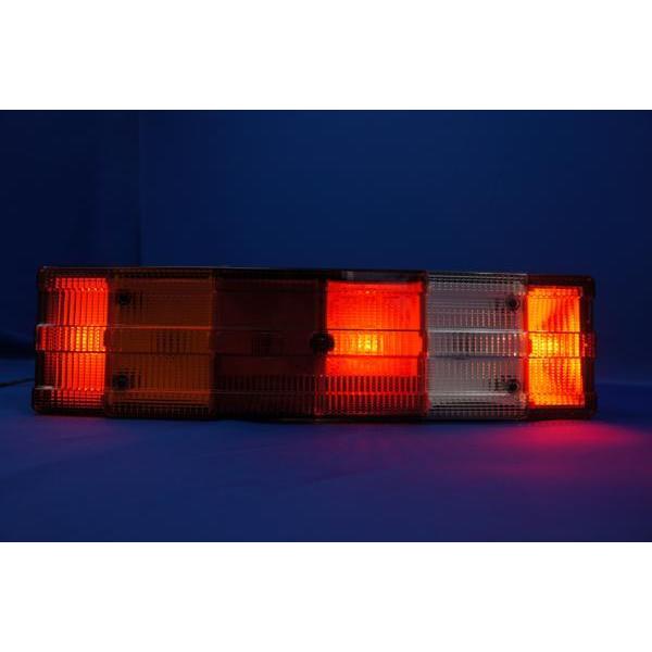 ジェットイノウエ ベンツタイプテールランプRLセット : トラック