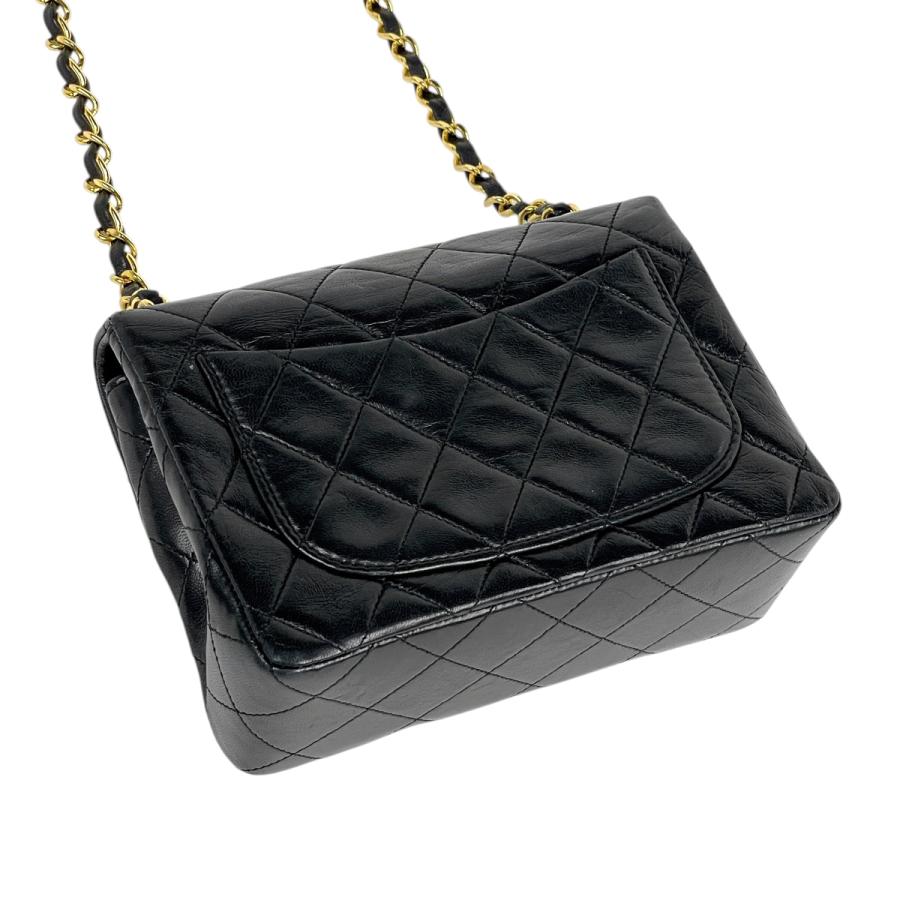 CHANEL（シャネル） ミニ マトラッセ シングルフラップ チェーン