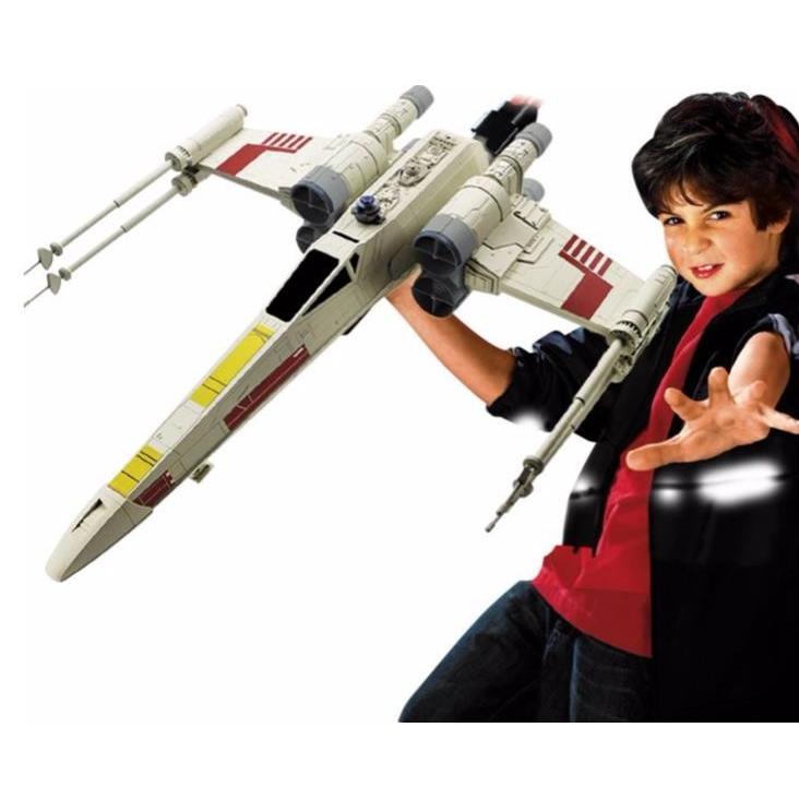 巨大！迫力の 全長 約1mのXウィングです♪スターウォーズ / 巨大