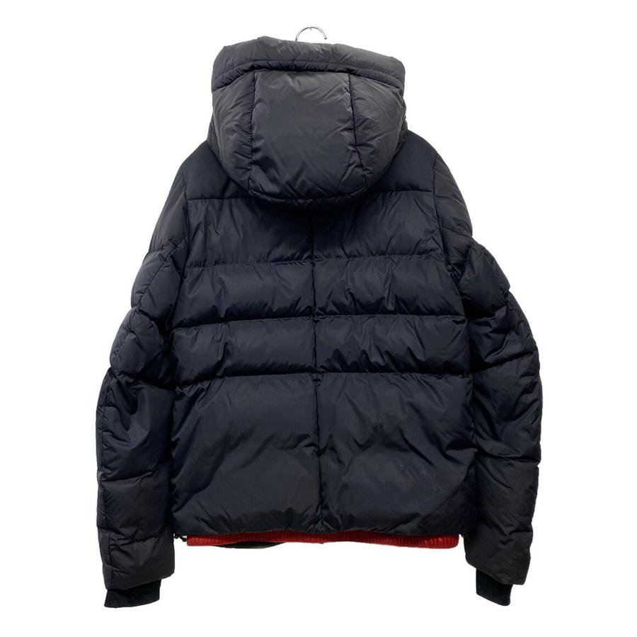 モンクレールグルノーブル ショートダウンジャケット Rodenberg