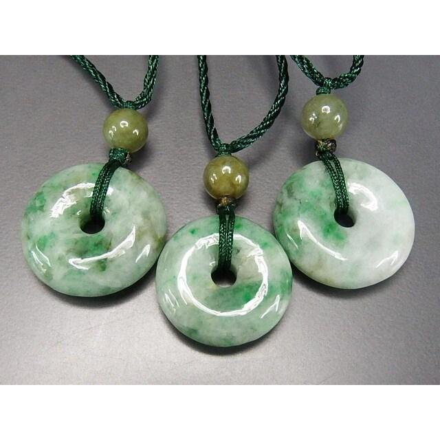 レア色陽緑入りひすい本翡翠丸平安扣ペンダントネックレス天然石