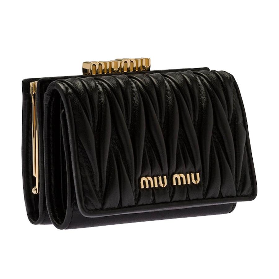 miu miu（ミュウミュウ） 三つ折り財布 マテラッセ MATELASSE レザー