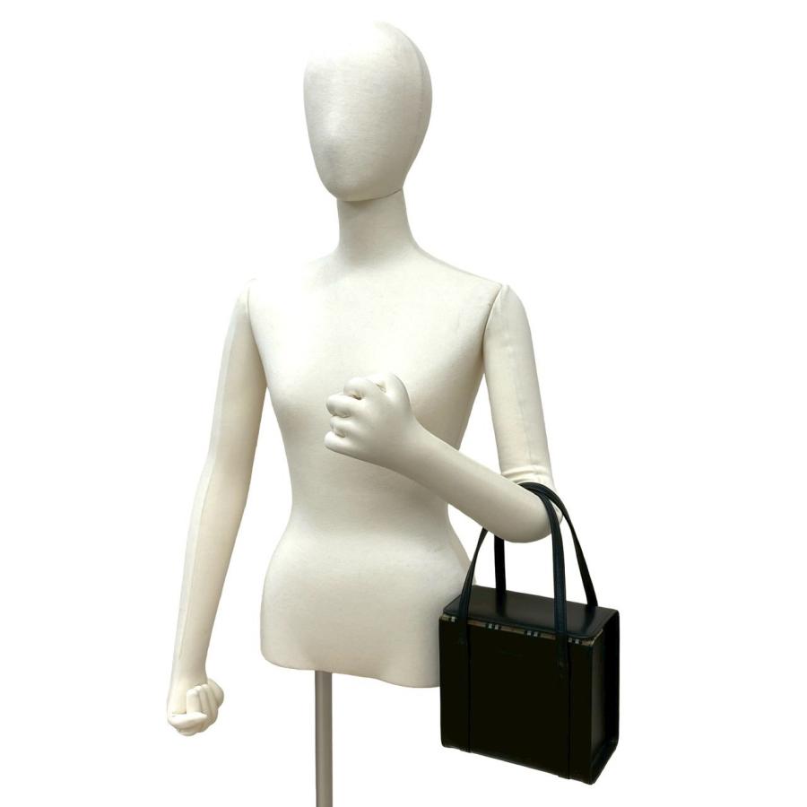 BURBERRY（バーバリー） 極 美品 希少品 ロゴ 刻印 ノバチェック