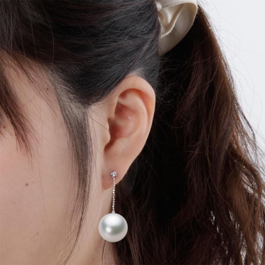 ムーンレーベル 公式] 南洋真珠 ピアス 15mm 白蝶 真珠 K18WG ホワイト