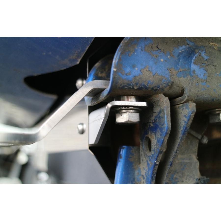 ジムニー JB23 純正マフラー用カバー ステンレス研磨 : メタルワークス