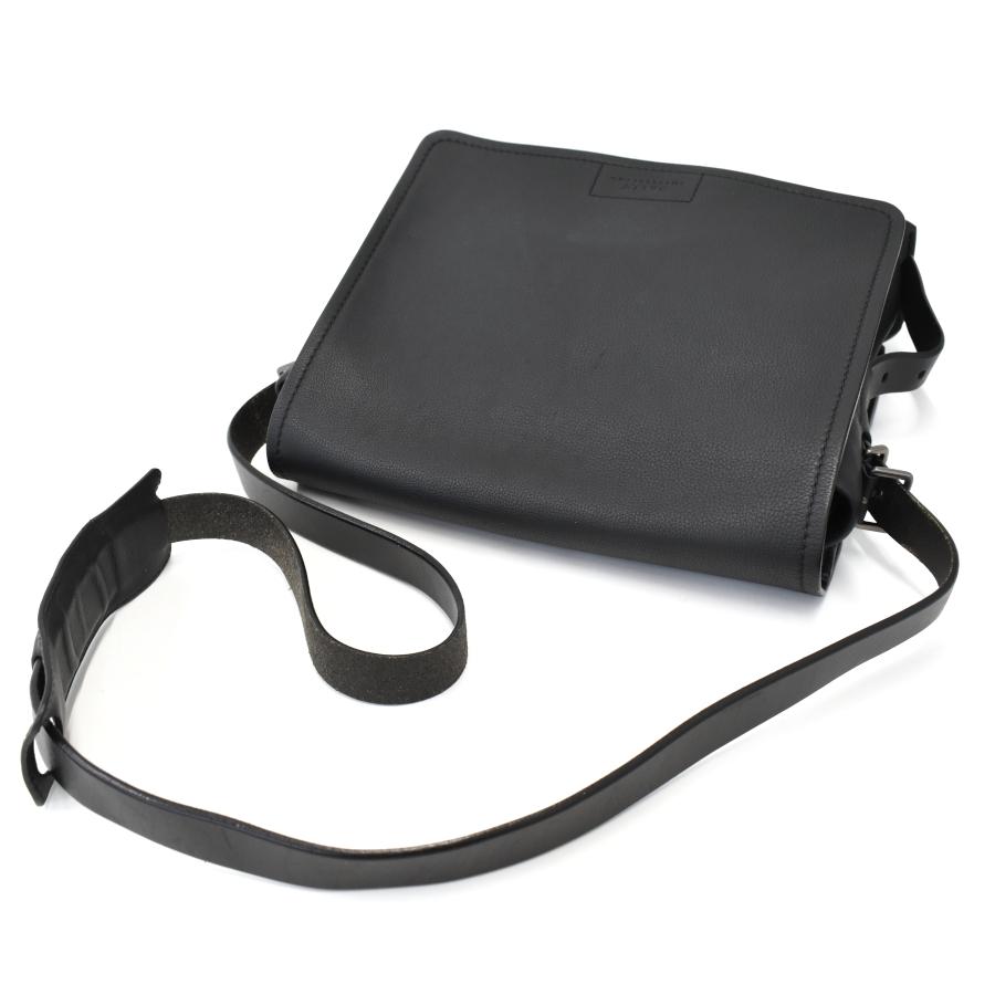 Bally（バリー） ショルダーバッグ レザー ブラック シルバー金具 斜め