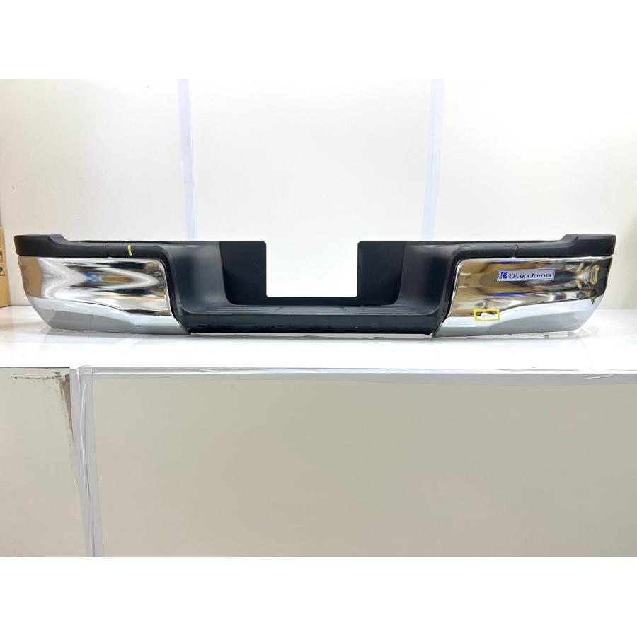 ハイラックス GUN125 純正メッキリアバンパー 52159-0K290 （B32-88