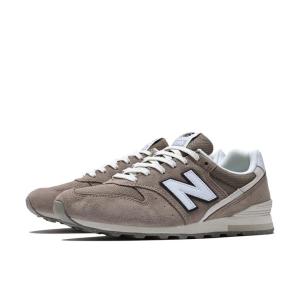 New Balance ニューバランス タッセル付き スエード スニーカー