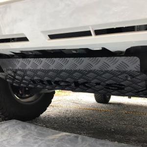 リミテッドチトセ RICK'S スキッドプレート アルミ製カチオン黒塗装