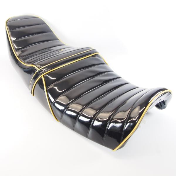 CB400SF NC39 NC42 全年式共用 チョビ三段シート 黒エナメル 金