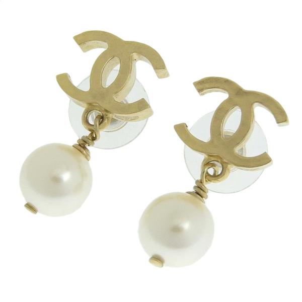 CHANEL（シャネル） ピアス ココマーク フェイクパール ゴールド色 07A