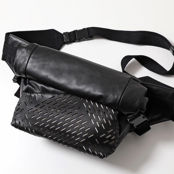 BOTTEGA VENETA（ボッテガ・ヴェネタ） ボディバッグ 578540 VBOY1