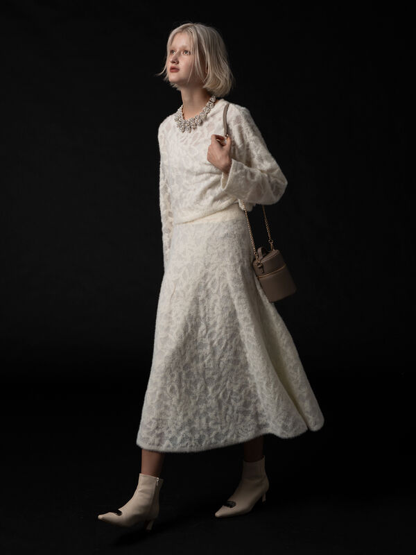 セール】 起毛レースニットスカート（セットアップ可）《2025winter