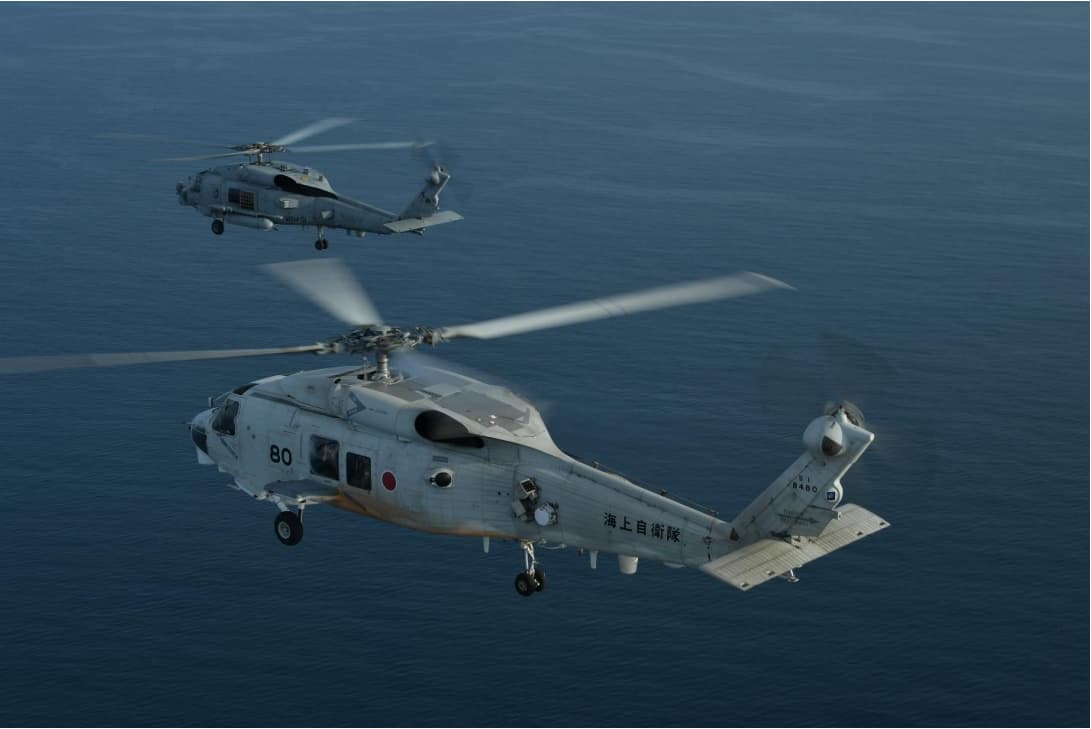 日米合同の対潜戦訓練を実施 海自SH-60K、米海軍MH-60Rが参加（10月2日