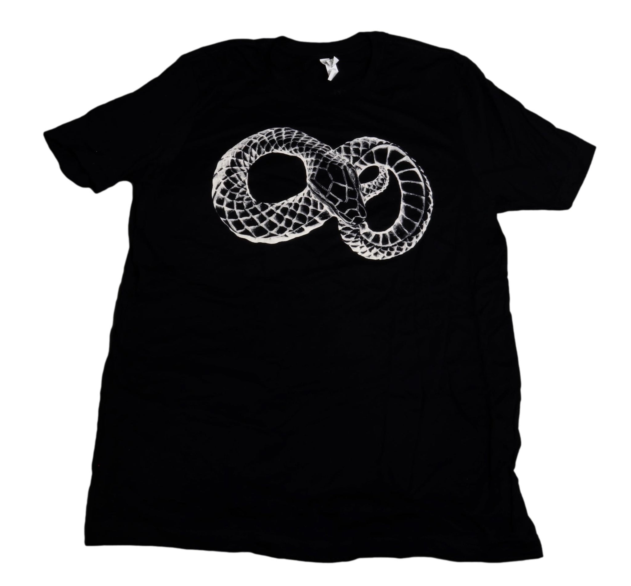 DT-1310 Figure 8 Snake T Blk/ White - Jeff Deegan Designs