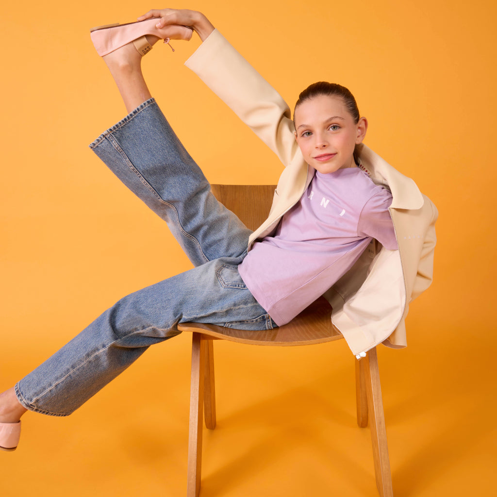 セール: 男の子 (4 ～ 16 歳) 向けのデザイナー服、靴、アクセサリー