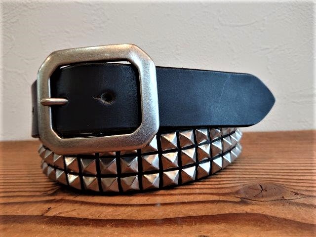 ピラミッドスタッズベルト 3連シルバースタッズ 【ブラック】